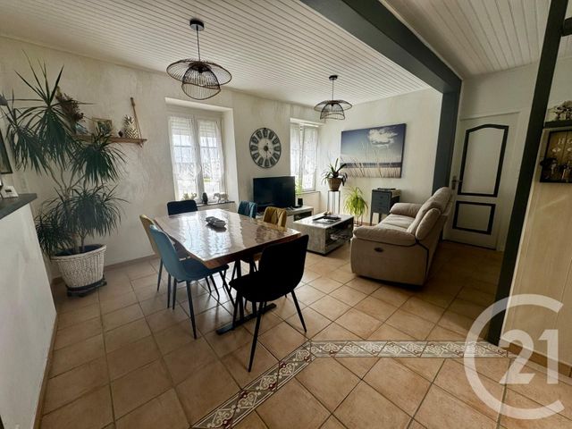 Maison à vendre - 5 pièces - 127,22 m2 - St Lormel - 22 - BRETAGNE