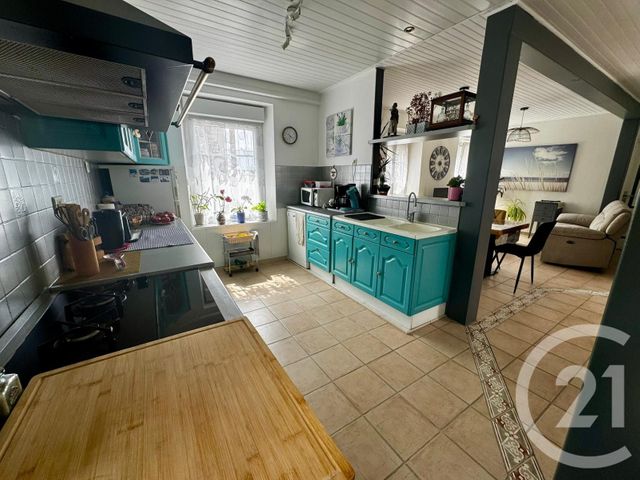 Maison à vendre - 5 pièces - 127,22 m2 - St Lormel - 22 - BRETAGNE