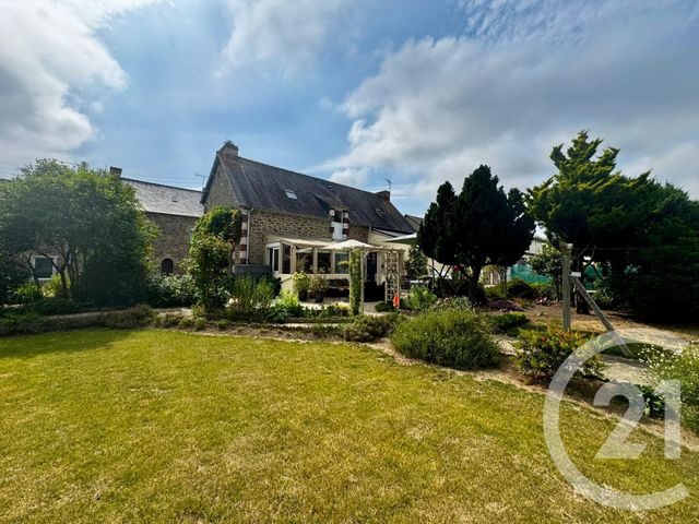 Maison à vendre - 5 pièces - 127,22 m2 - St Lormel - 22 - BRETAGNE
