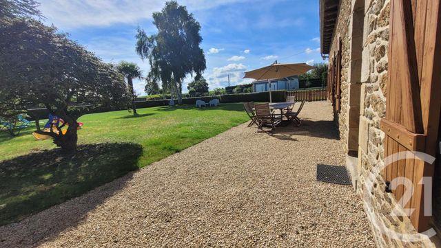 Maison à vendre - 10 pièces - 192,47 m2 - St Lormel - 22 - BRETAGNE