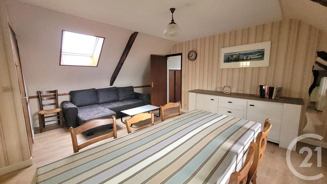 Maison à vendre - 10 pièces - 192,47 m2 - St Lormel - 22 - BRETAGNE