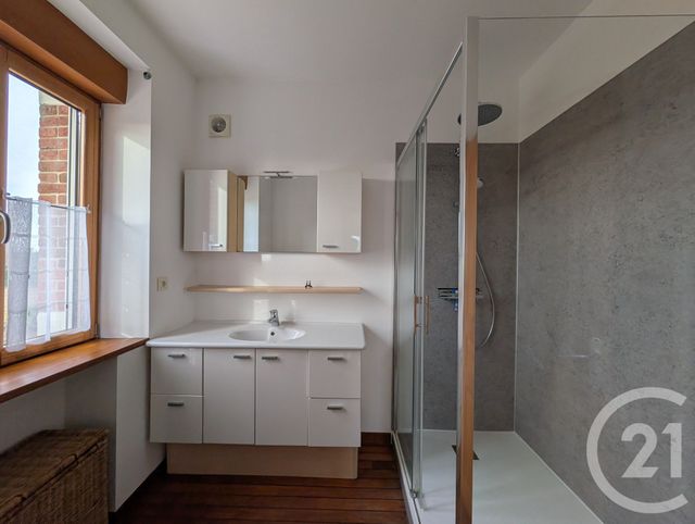 Appartement F4 &agrave; louer - 4 pi&egrave;ces - 68,02 m2 - St Cast Le Guildo - 22 - BRETAGNE